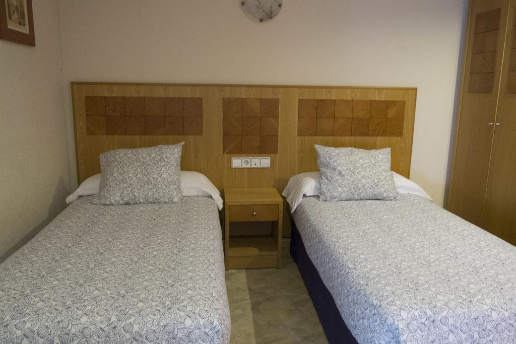 Hostal Azul ألمولار المظهر الخارجي الصورة